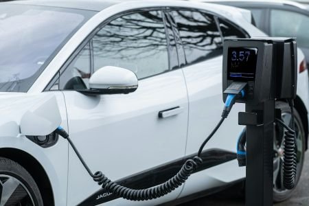 Electric vehicle buying guides showing real-world EV charging and daily use | vehicle review hub