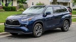 Toyota Highlander 2026 midsize SUV exterior front view in the USA