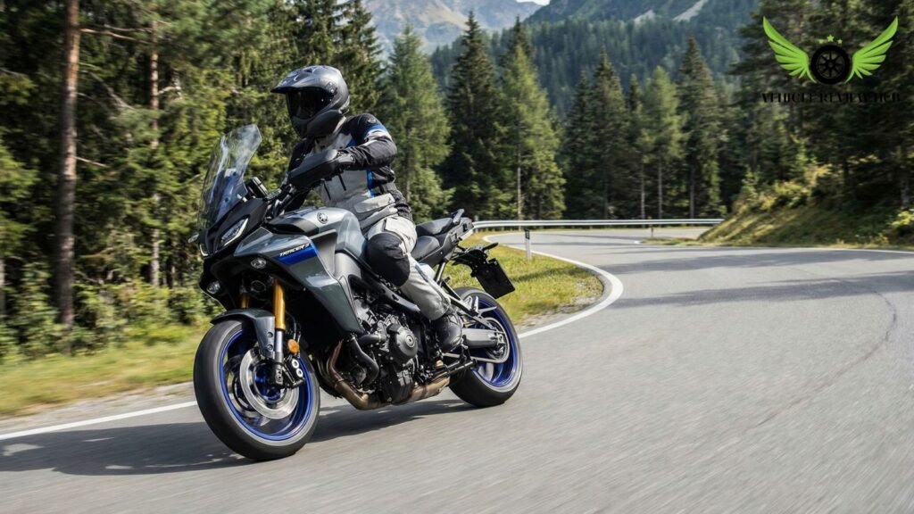 Yamaha Tracer 9 GT cornering confidence on mountain roads