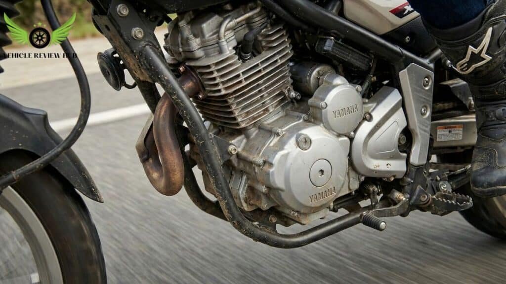 Yamaha XT250 engine and power delivery during road riding