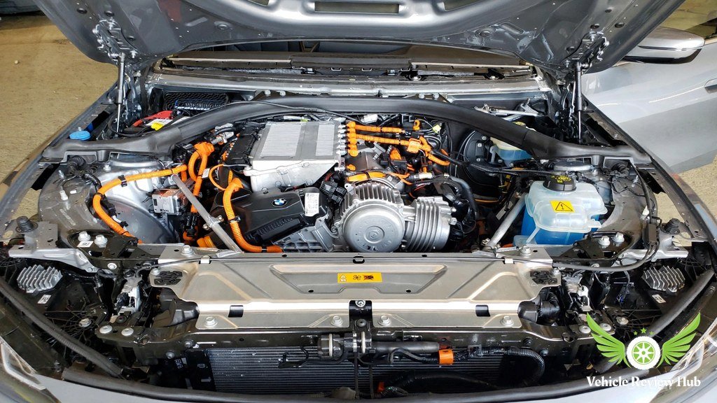 BMW i4 battery reliability high voltage system